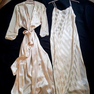 Victoria's Secret GOLD LABEL Bridal Gown & Robe